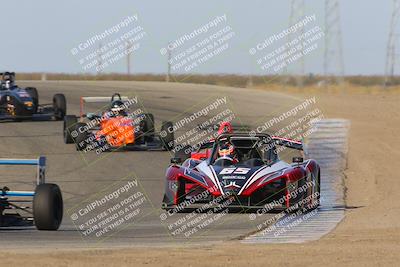 media/Oct-29-2022-CalClub SCCA (Sat) [[e05833b2e9]]/Race Group 2/Race (Outside Grapevine)/